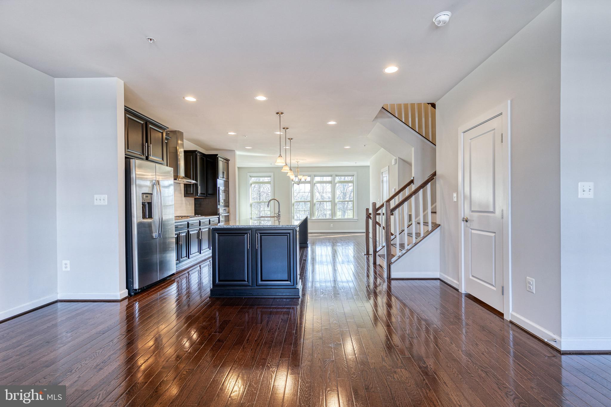 SUBURBAN GREENE - Residential