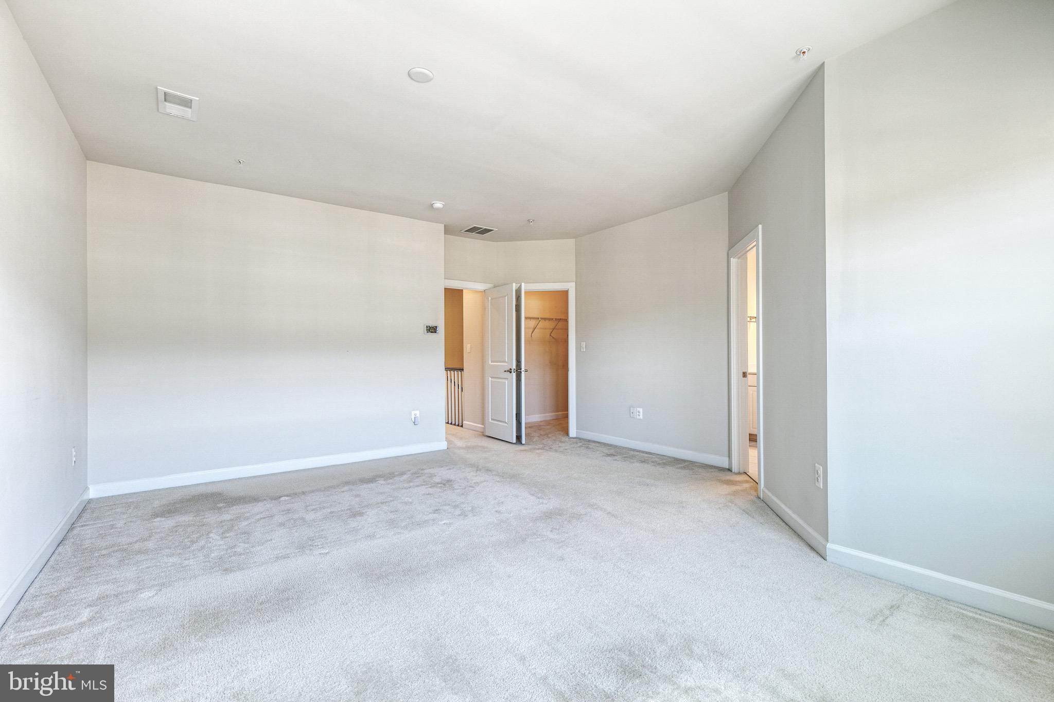 SUBURBAN GREENE - Residential