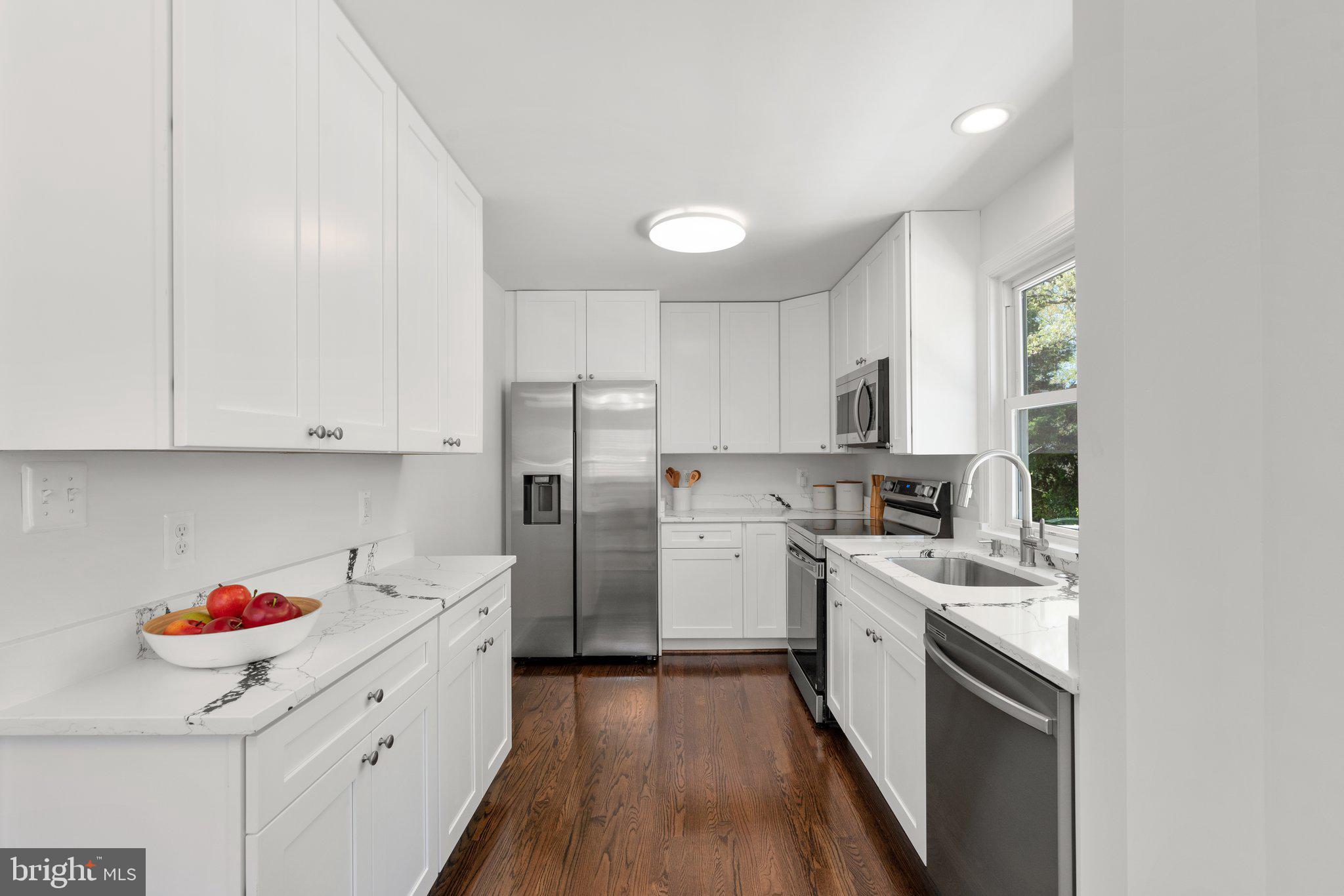 DAWN VILLAGE - Residential