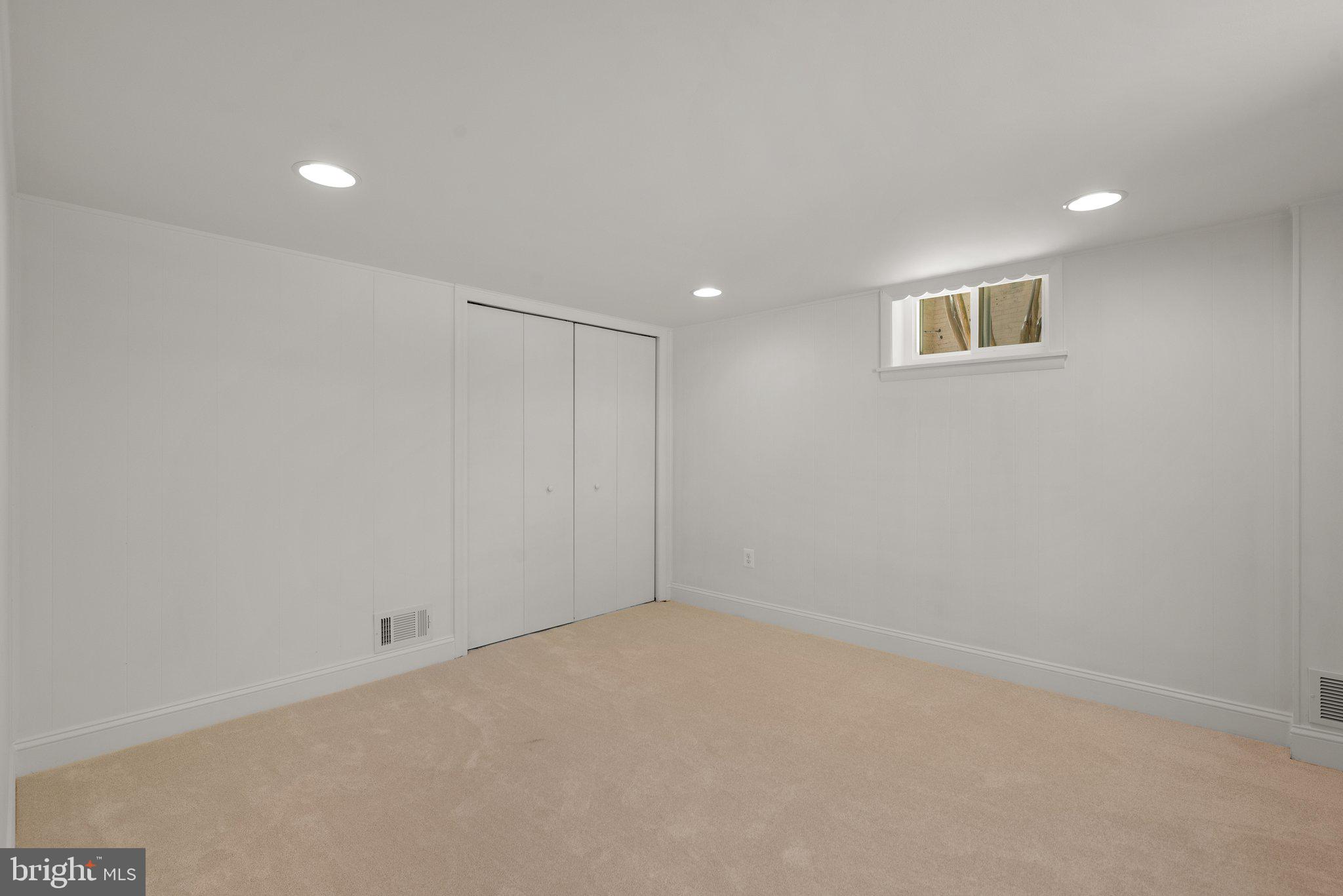 DAWN VILLAGE - Residential