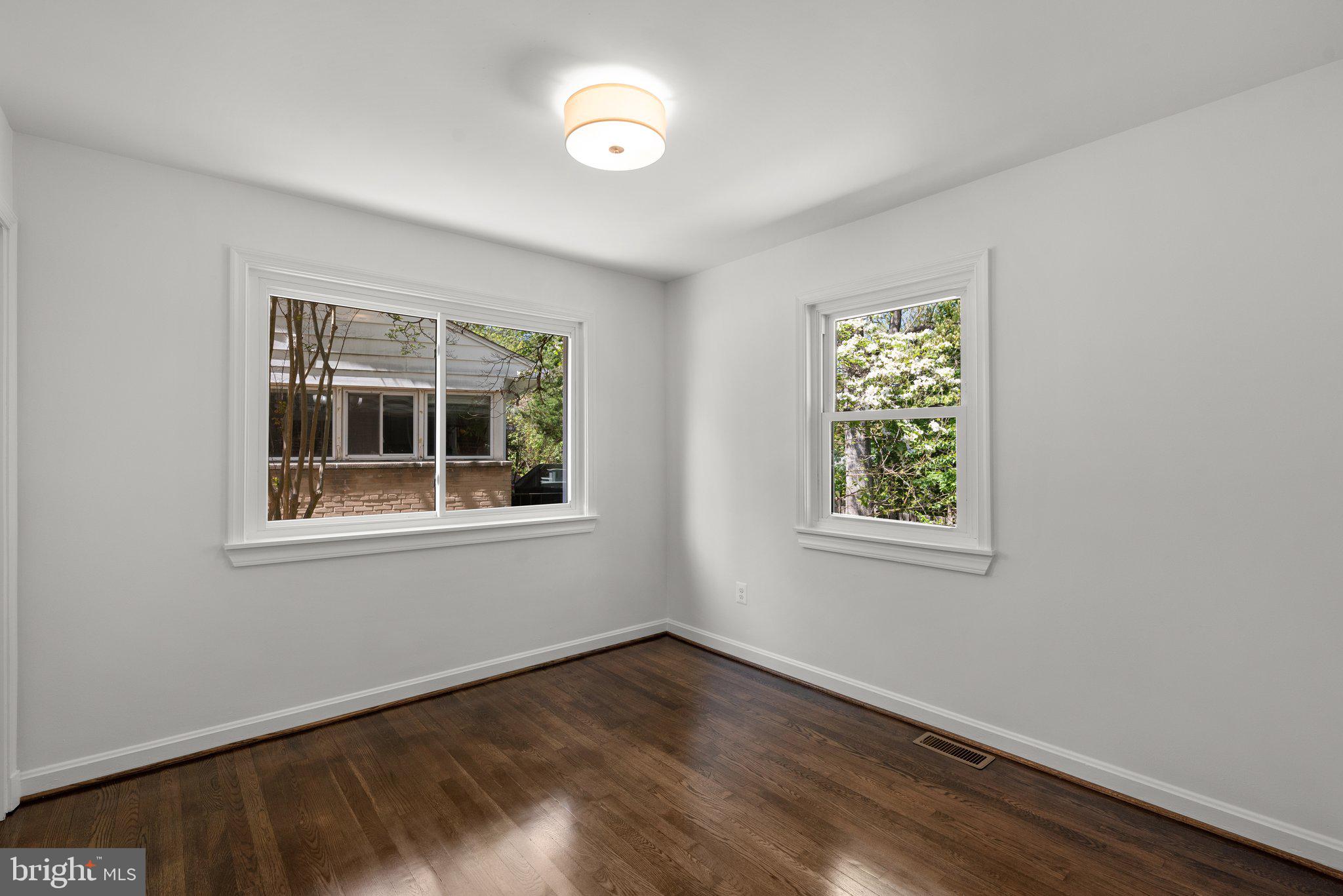 DAWN VILLAGE - Residential