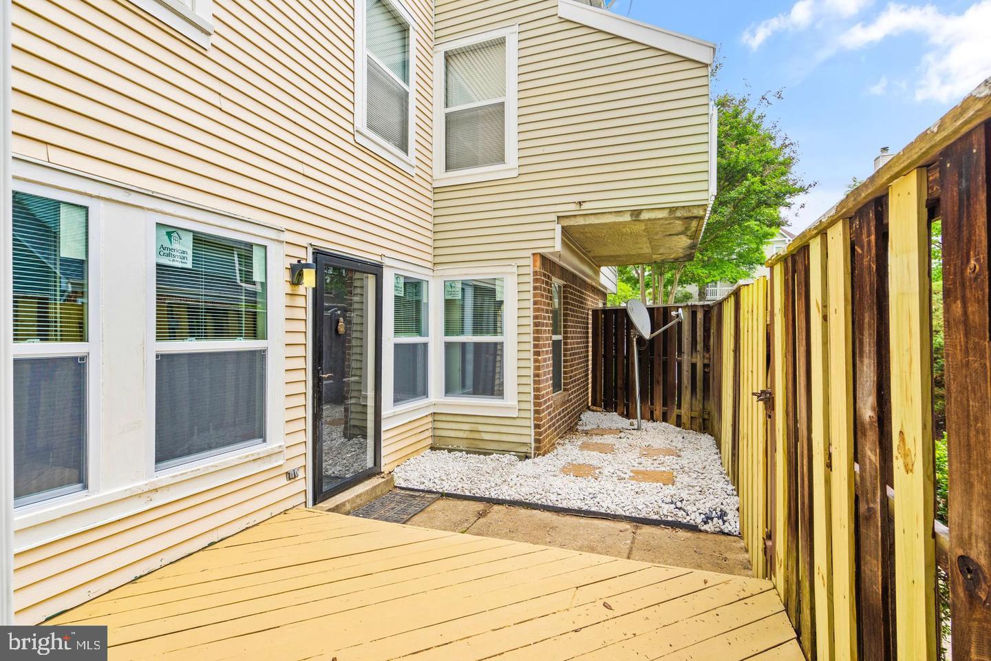 PEMBROOK VILLAGE - Residential Lease