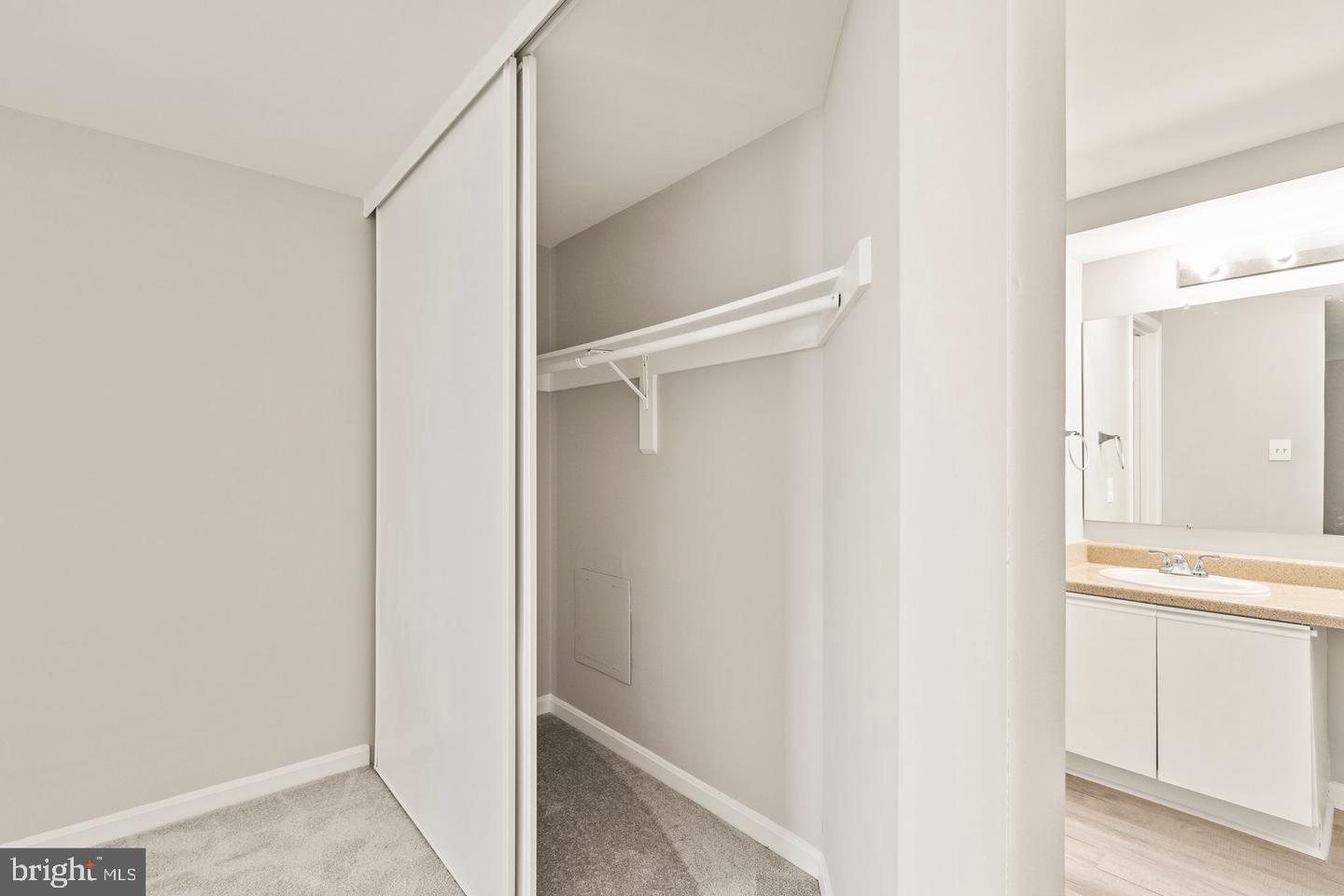 PEMBROOK VILLAGE - Residential Lease