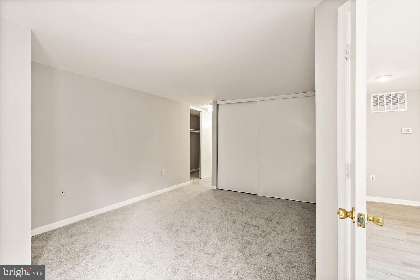 PEMBROOK VILLAGE - Residential Lease