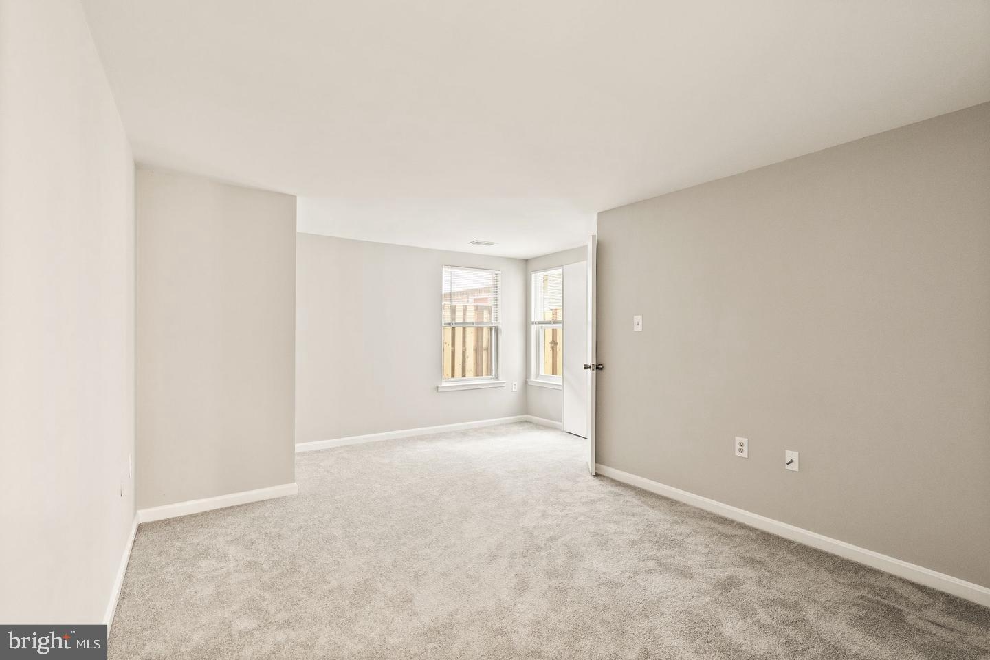 PEMBROOK VILLAGE - Residential Lease