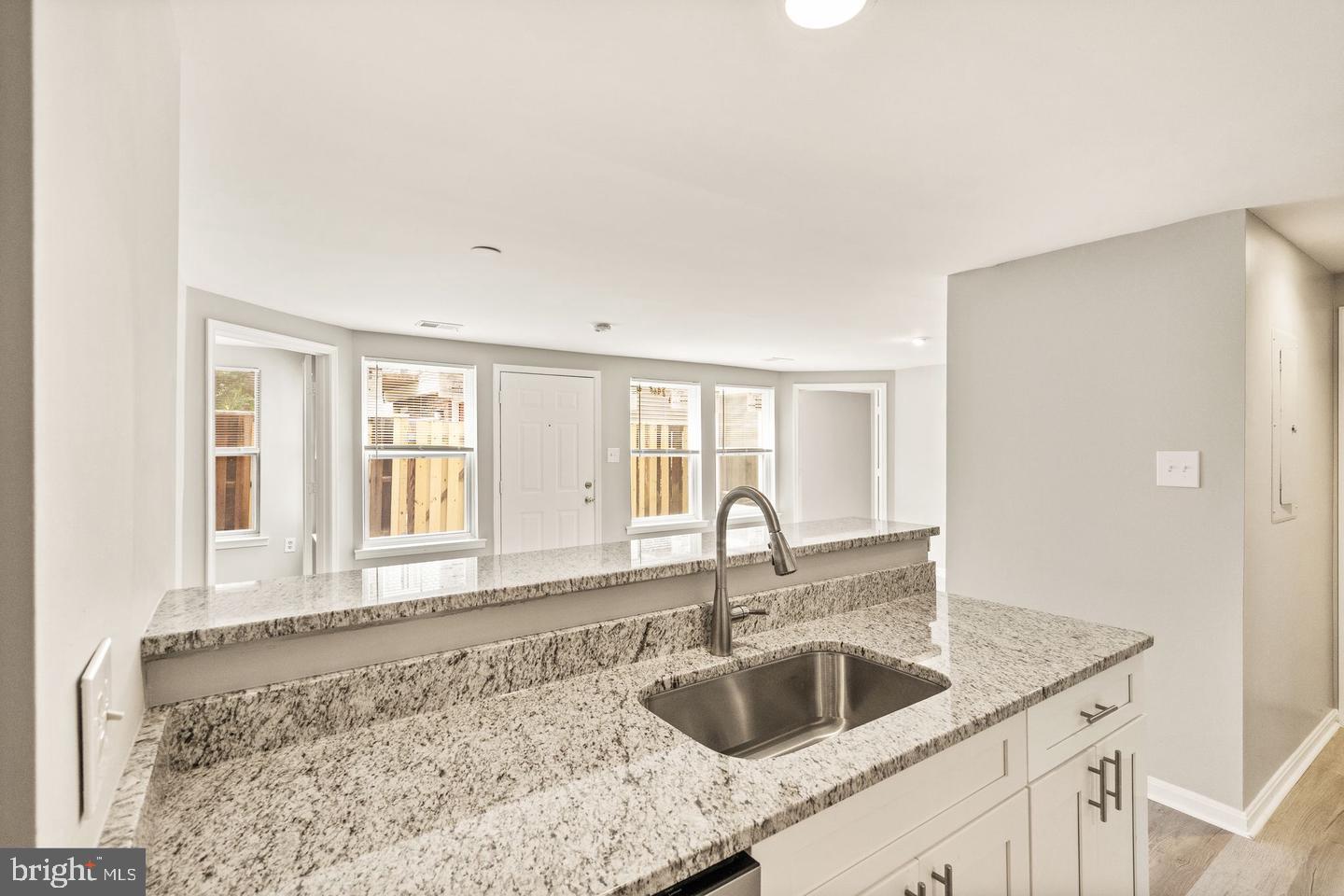 PEMBROOK VILLAGE - Residential Lease