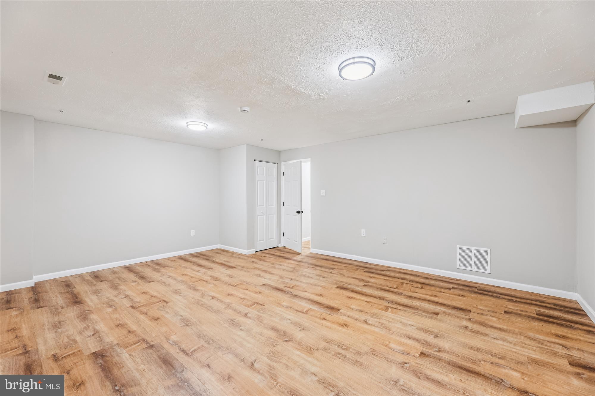 FOREST RUN - Residential