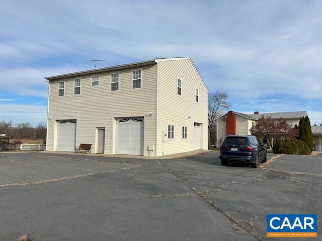 UNKNOWN - Residential Lease