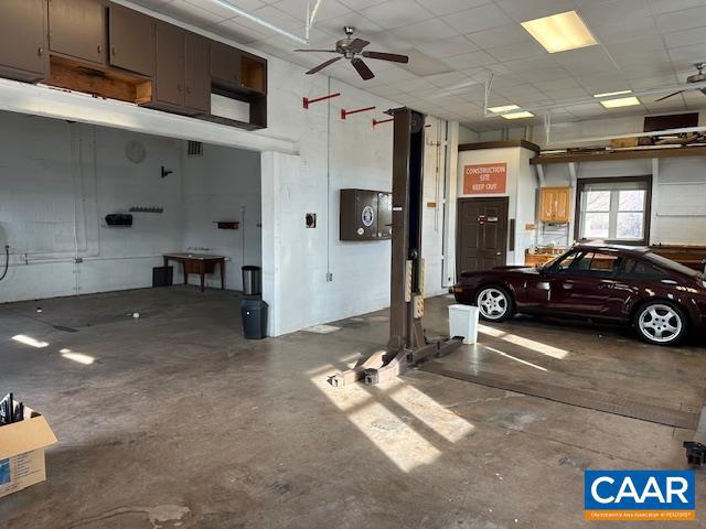 UNKNOWN - Residential Lease