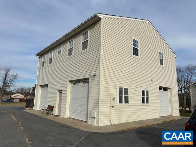 UNKNOWN - Residential Lease