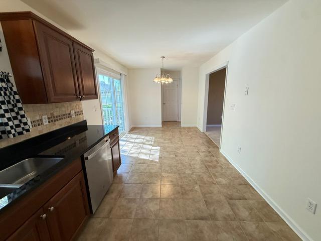 ASPEN HILL - Residential