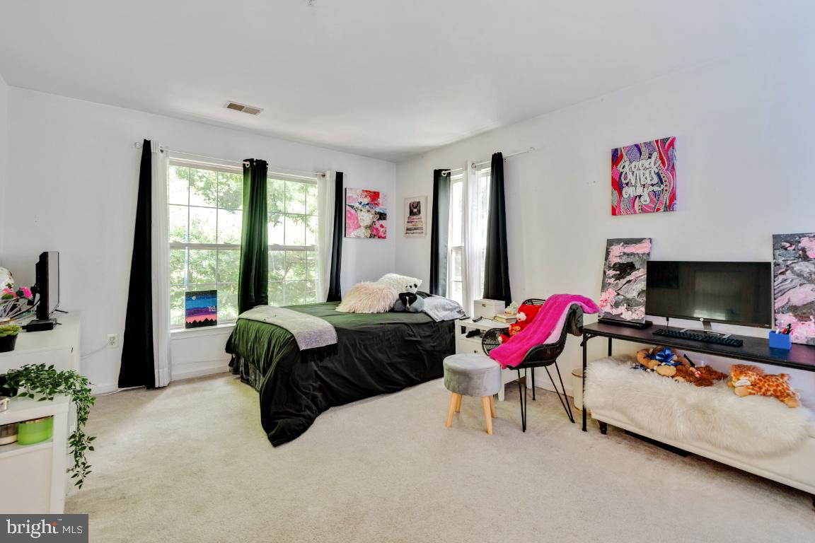 MITCHELLVILLE EAST - Residential