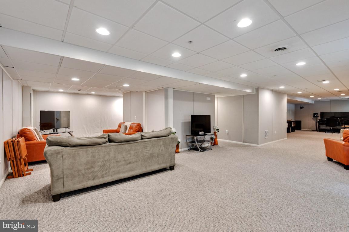 MITCHELLVILLE EAST - Residential