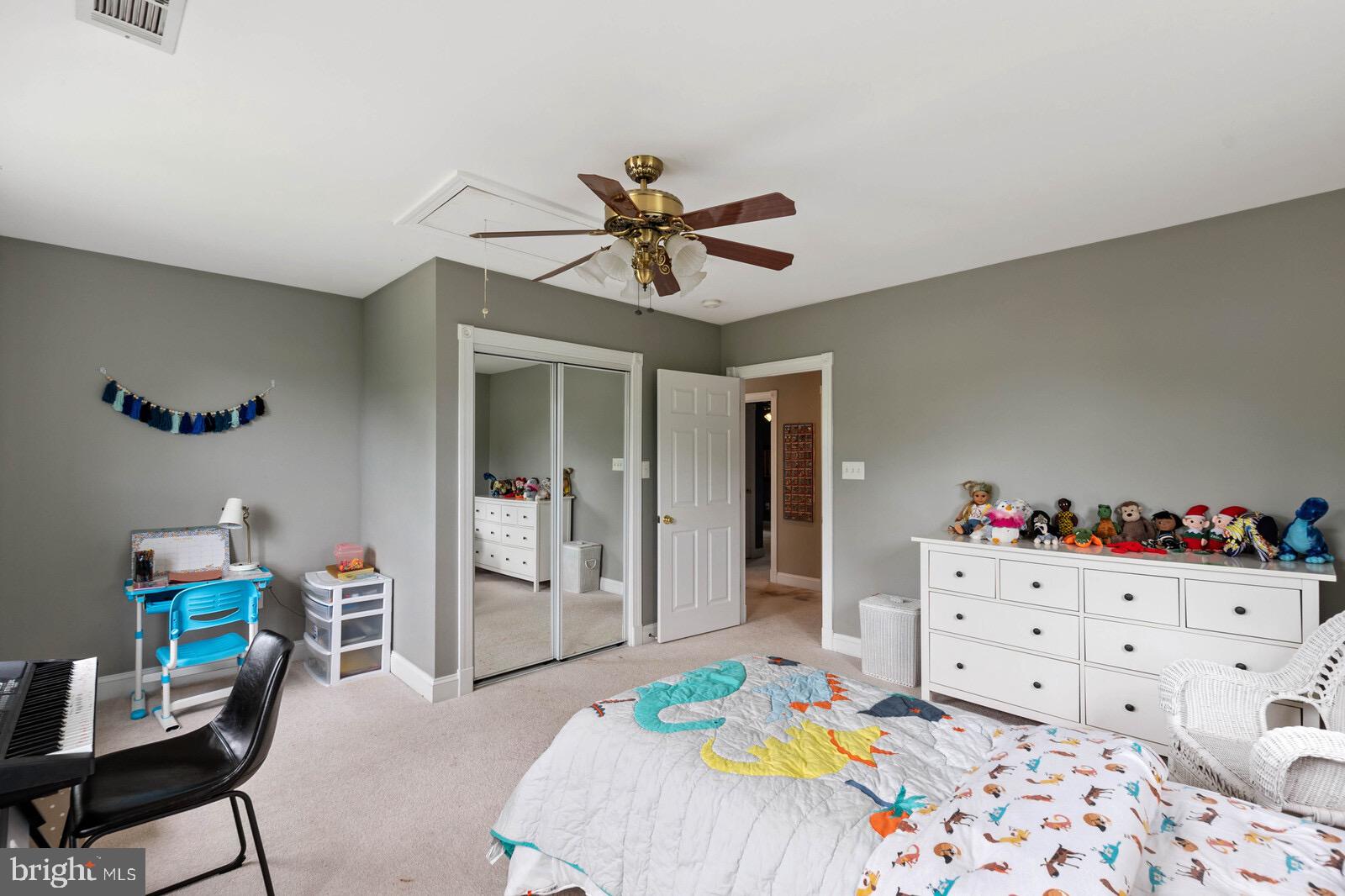 ALEXANDRIA - Residential Lease