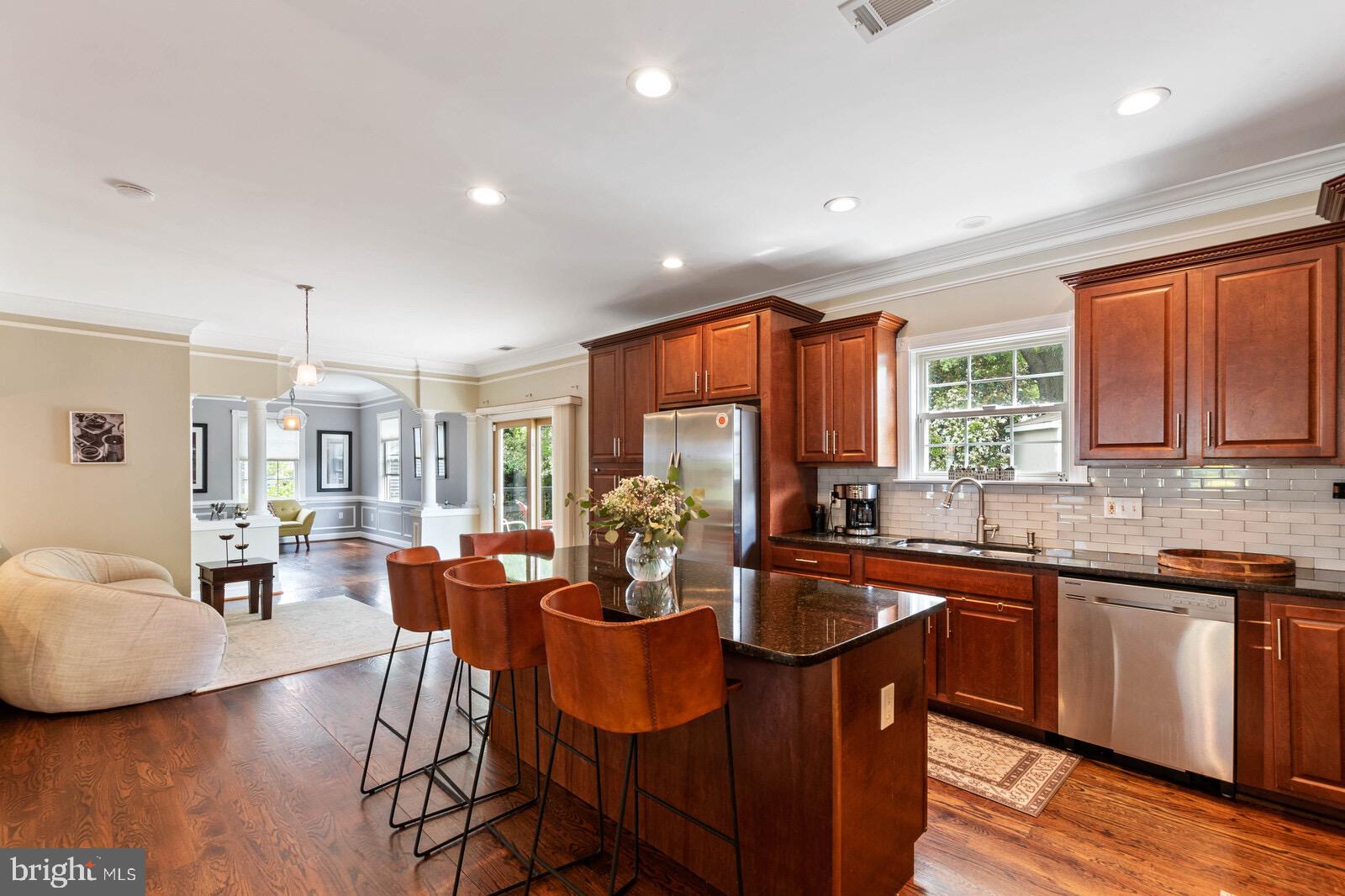 ALEXANDRIA - Residential Lease