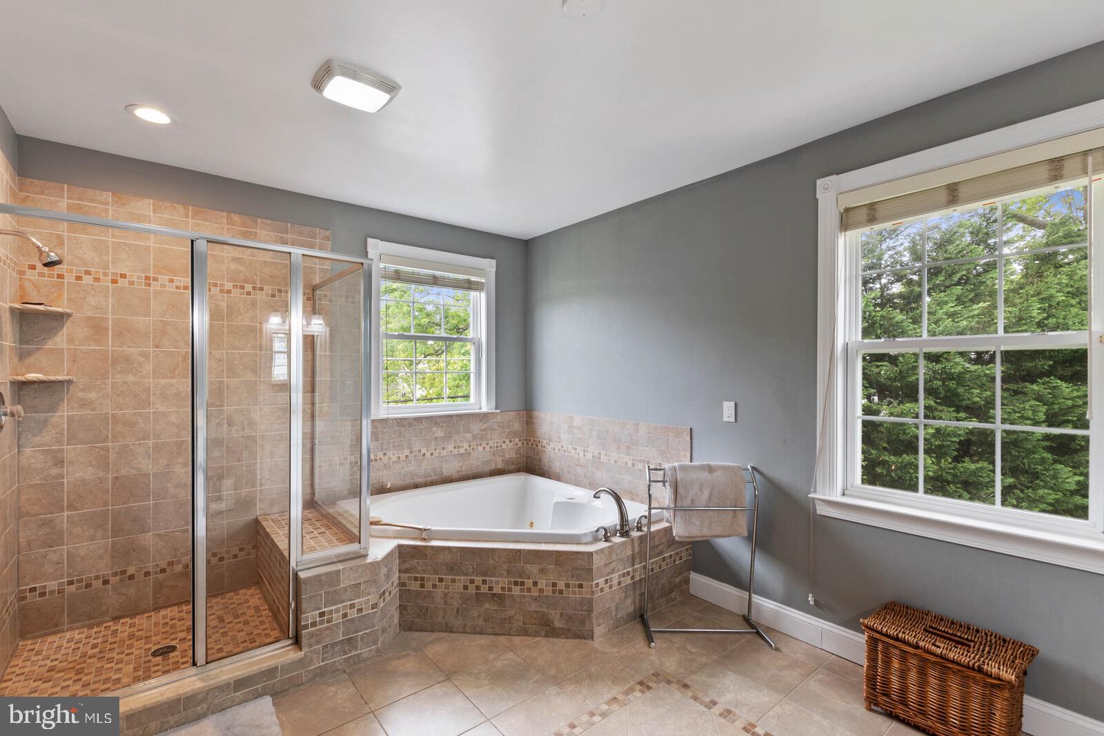 ALEXANDRIA - Residential Lease