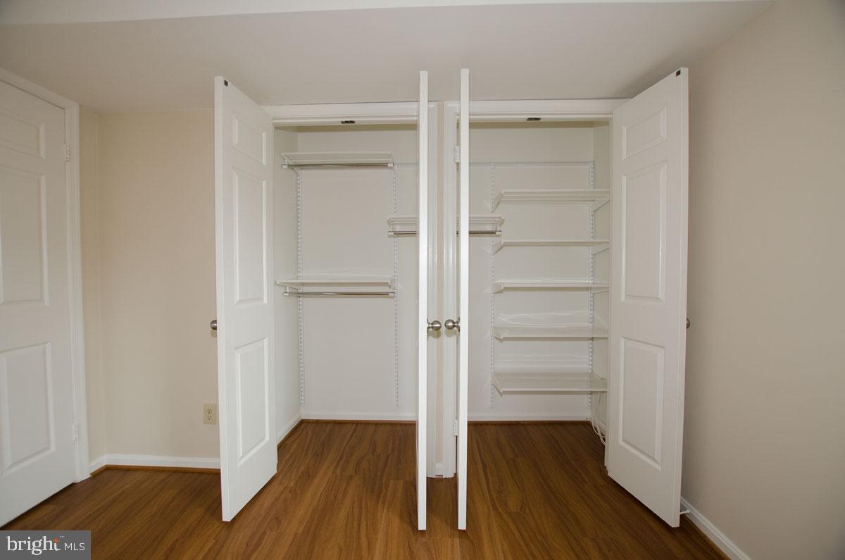 HARBOR TERRACE - Residential Lease