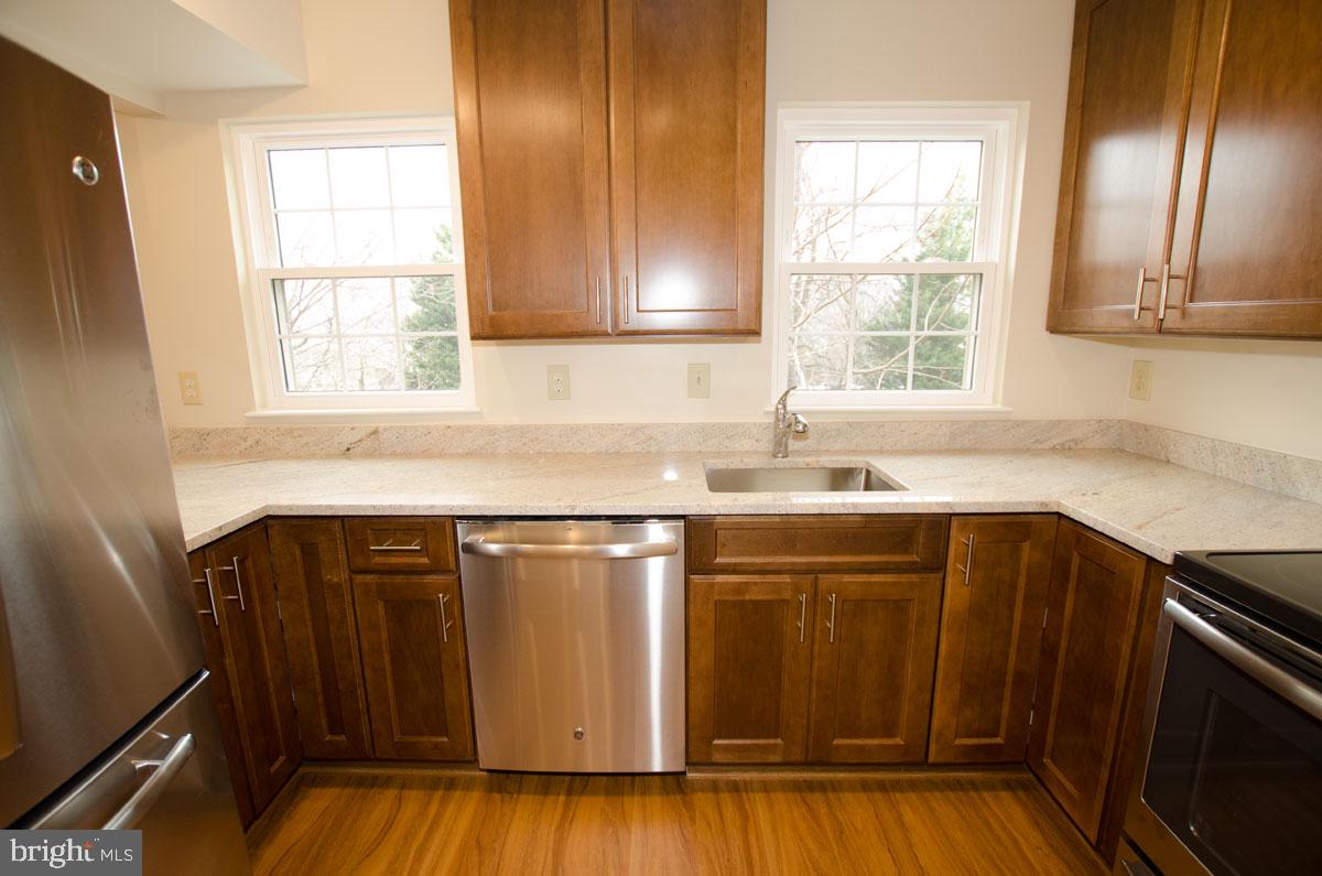 HARBOR TERRACE - Residential Lease