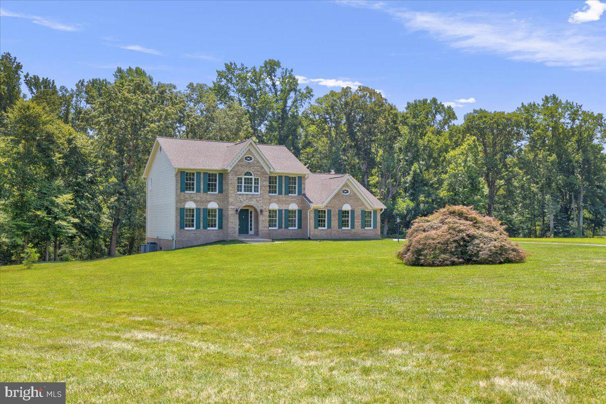 HUNTLEY ESTATES - Residential