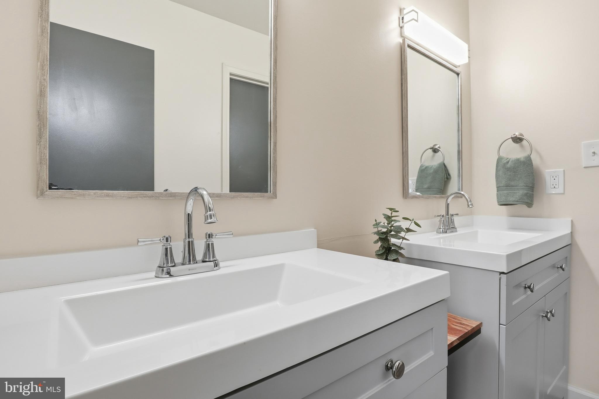 GEORGETOWN - Residential