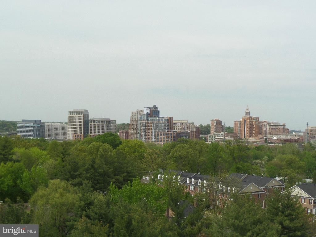 HUNTING CREEK CLUB - Residential Lease