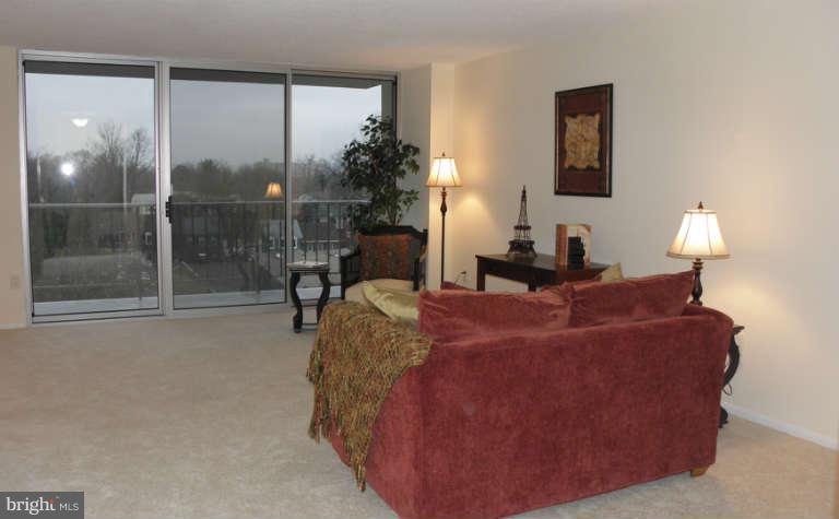 HUNTING CREEK CLUB - Residential Lease