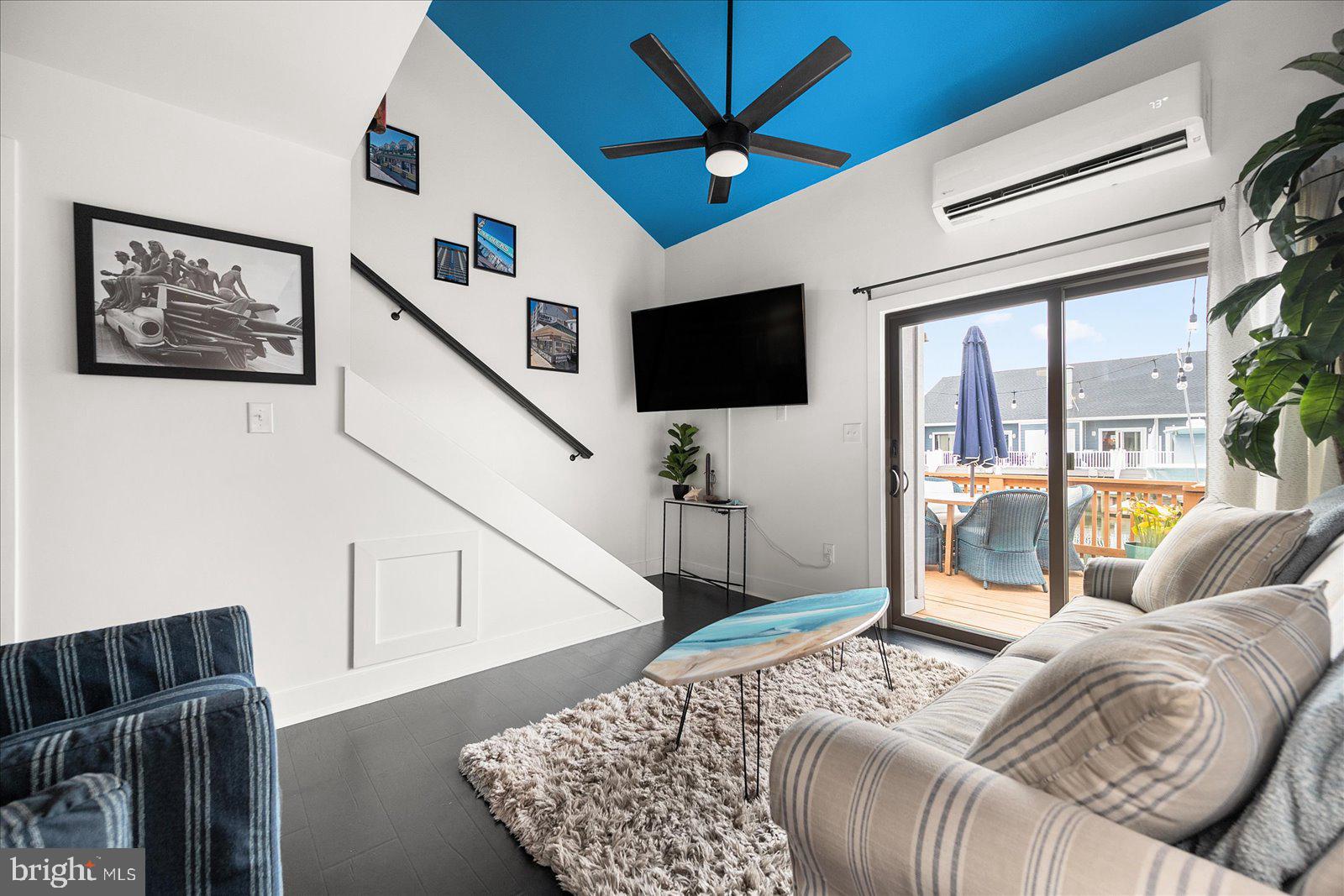 OLD PORT COVE - Residential