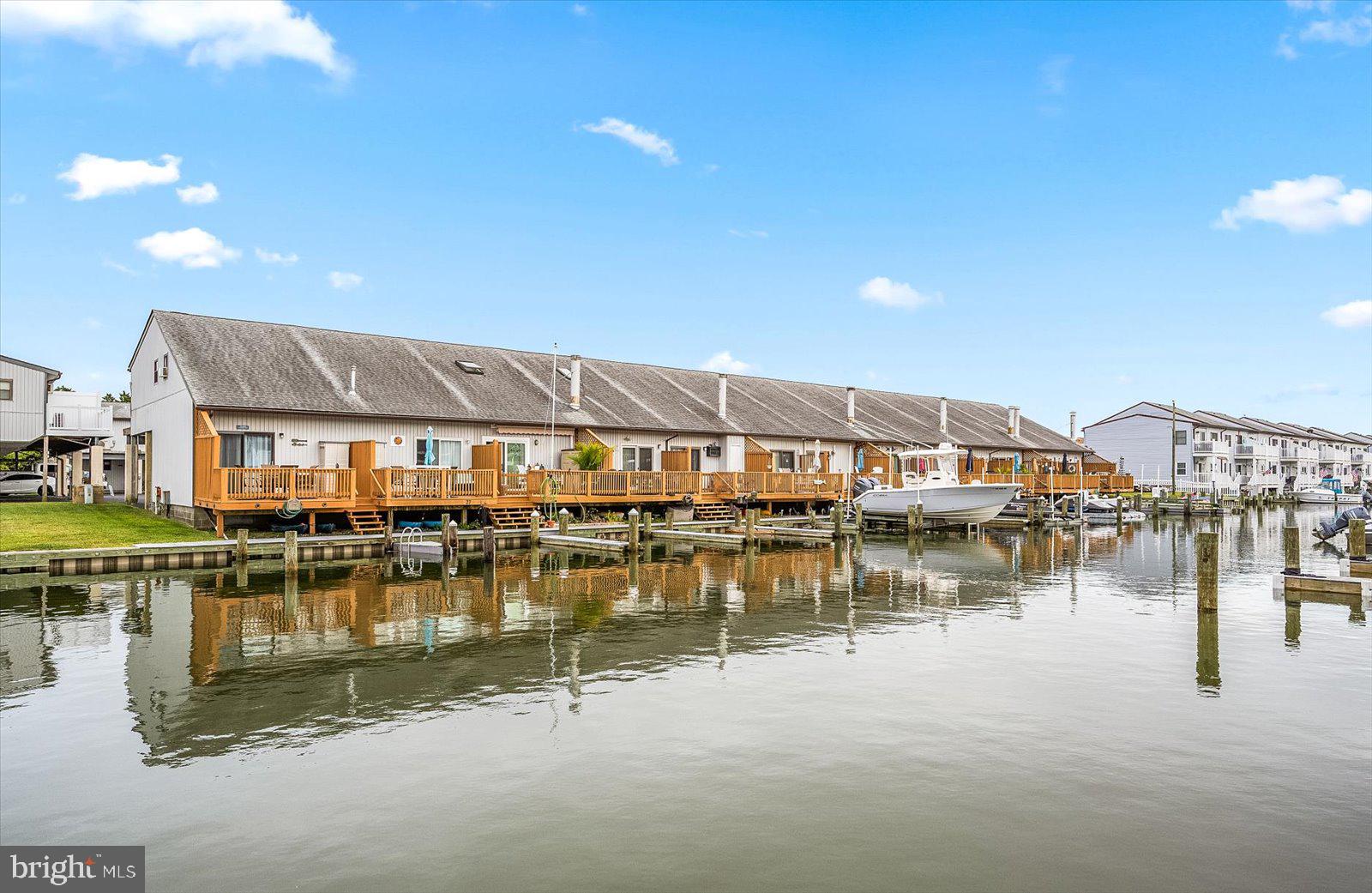 OLD PORT COVE - Residential