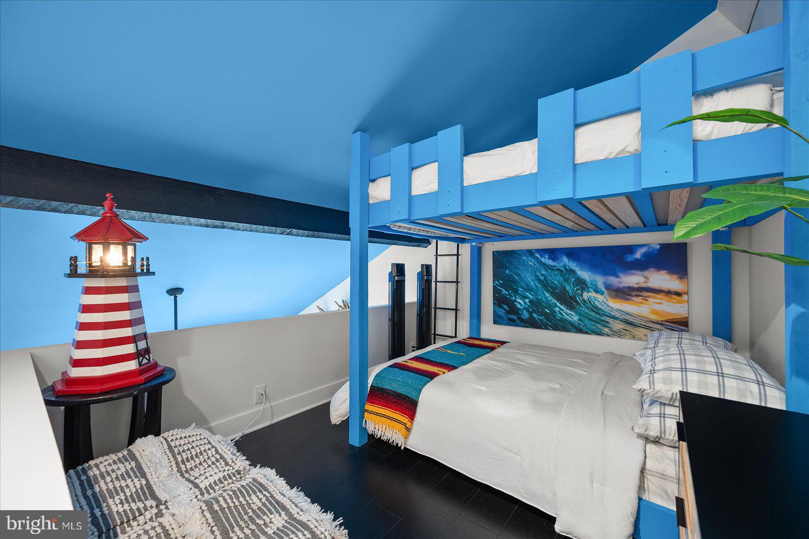 OLD PORT COVE - Residential