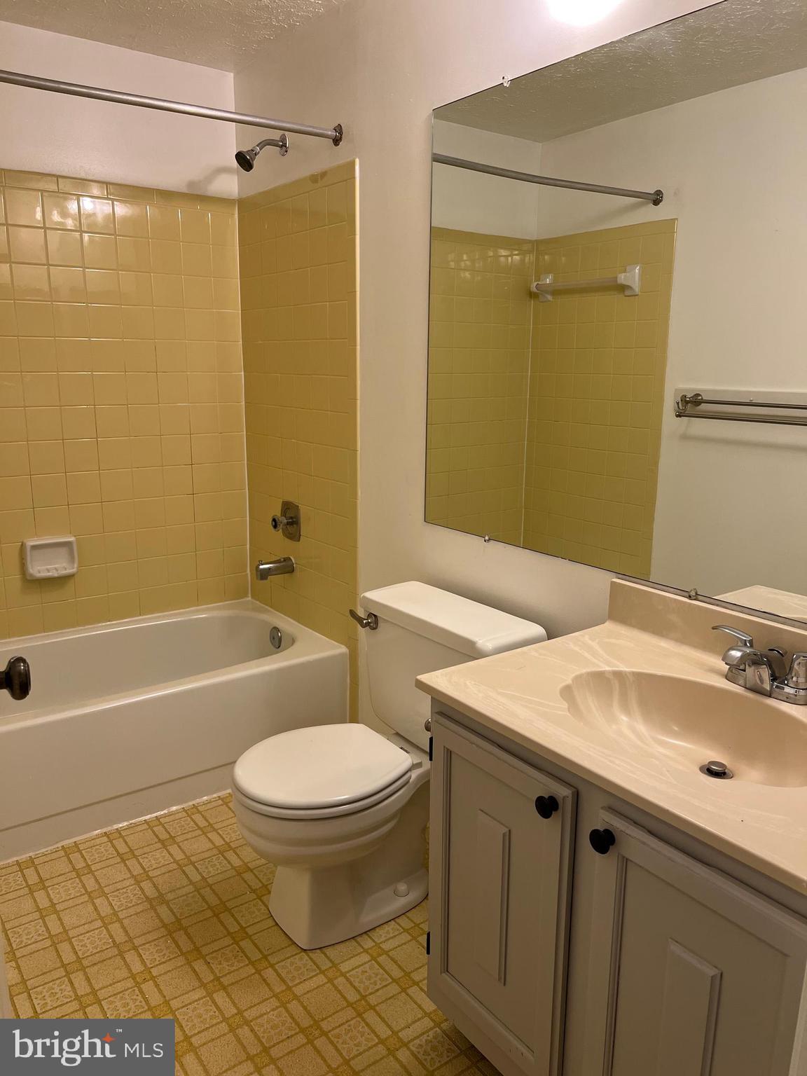 KINGSTREAM - Residential Lease