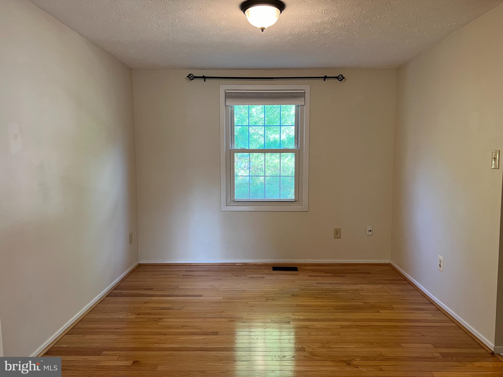 KINGSTREAM - Residential Lease