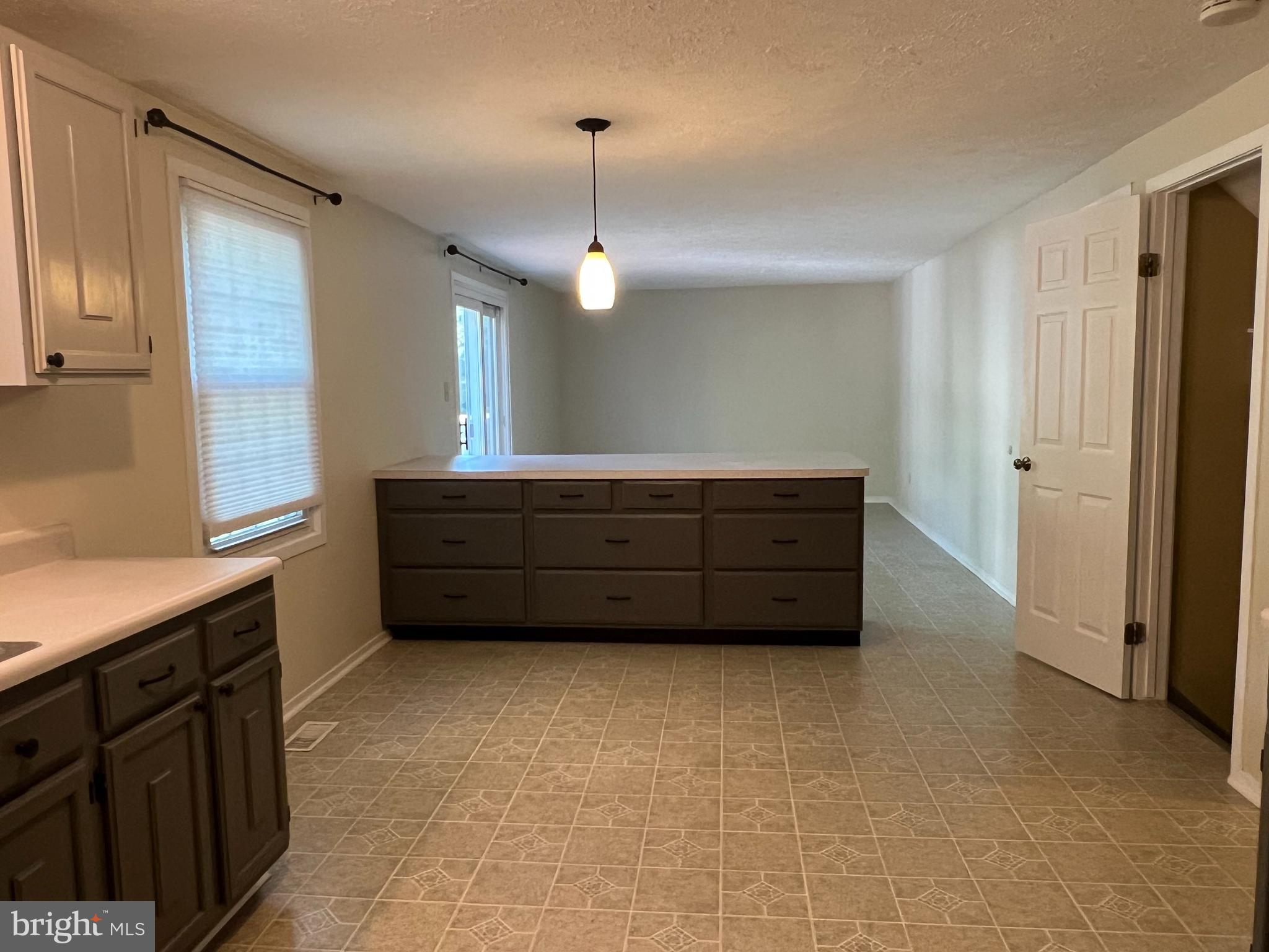 KINGSTREAM - Residential Lease