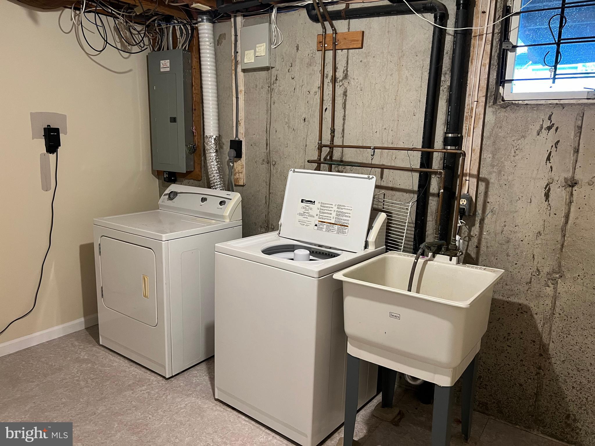 KINGSTREAM - Residential Lease