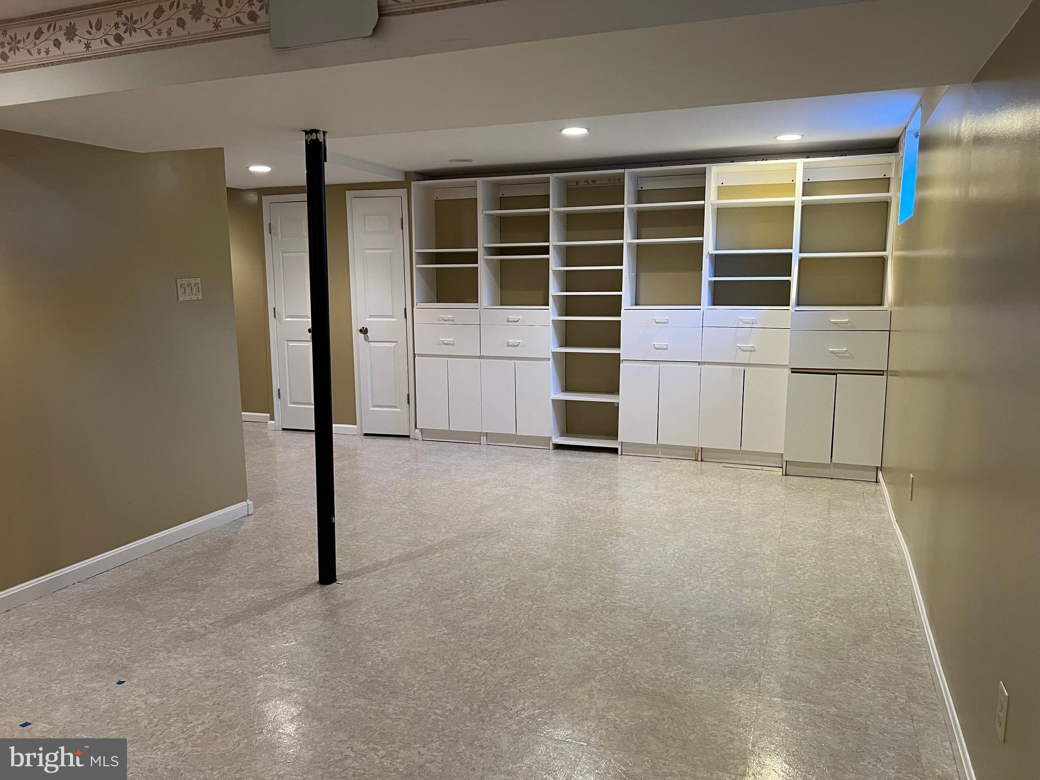 KINGSTREAM - Residential Lease