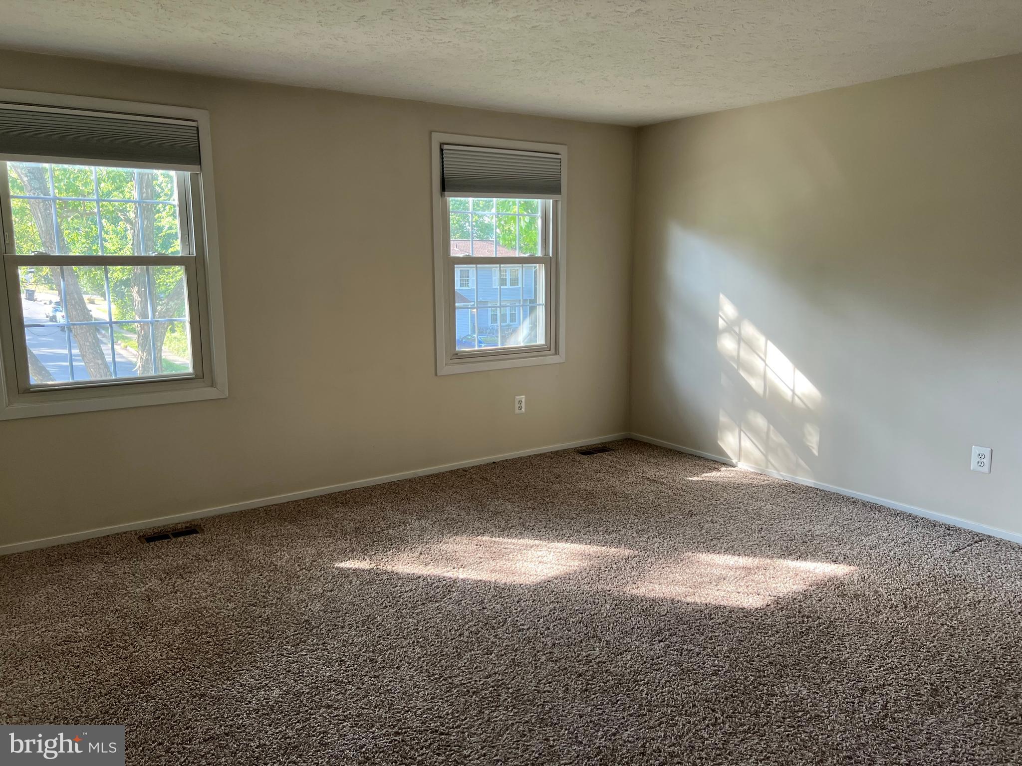 KINGSTREAM - Residential Lease