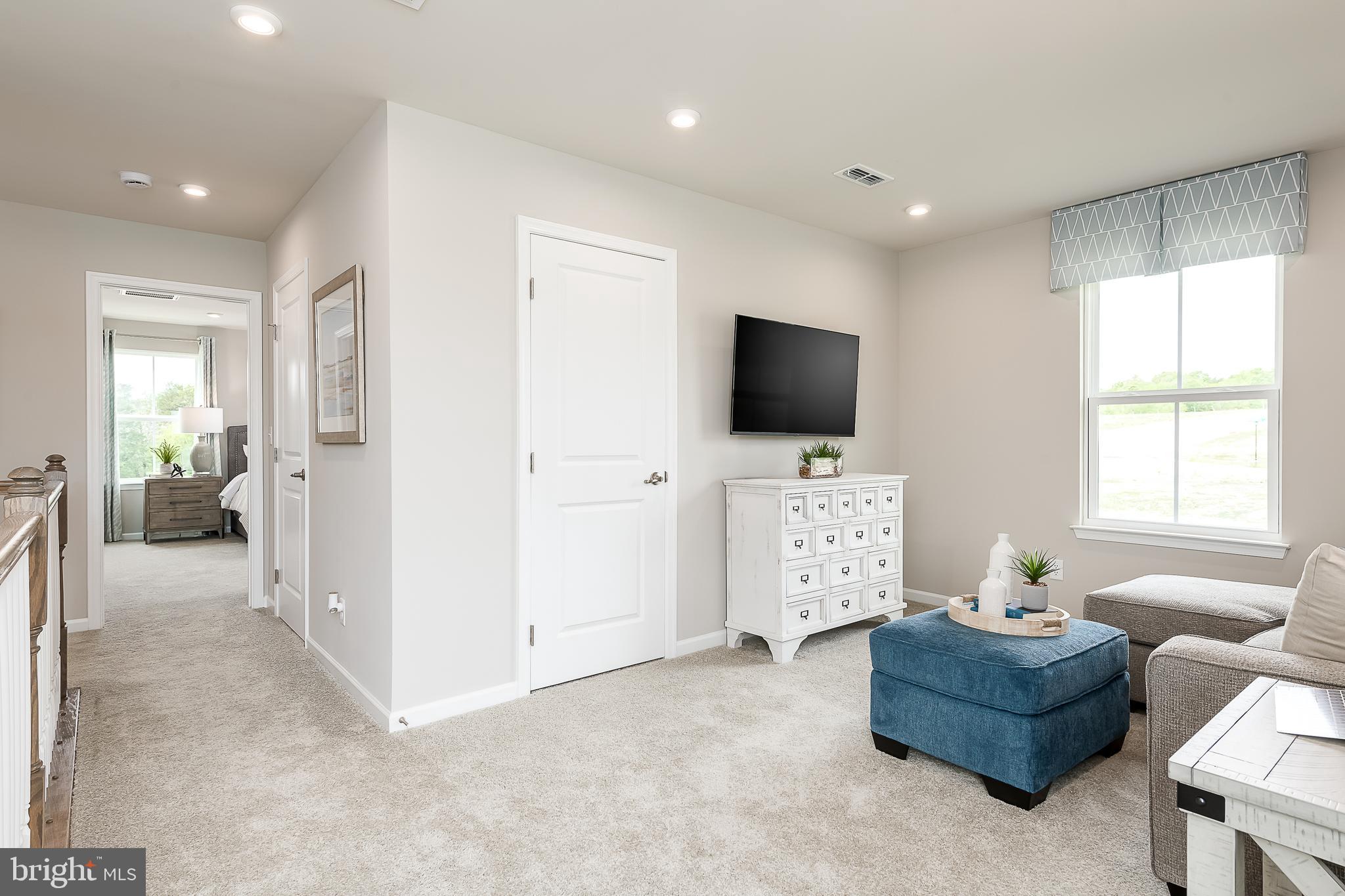 NEW CUMBERLAND - Residential