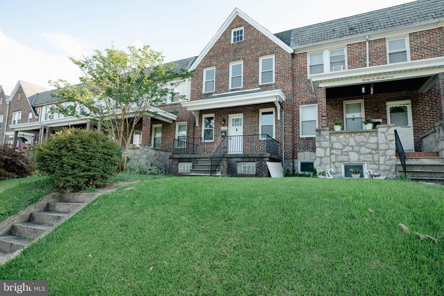 **MULTIPLE OFFERS RECEIVED - ALL OFFERS DUE BY TUESDAY 7/26 AT 8P** 4BR/2BA + Finished Basement and one car garage. This stunning park-front renovation has it all! Enter the classic brick home from the front patio to views of an open, expansive first level. The first level features a grand living room, an all new kitchen, a lovely dining space and a rear mud/laundry room. The kitchen includes a brand new island with ample seating, new cabinetry, all new stainless steel appliances, quartz countertops, and warm natural light. The original stairway to the second level has been newly stained and painted to revive its natural splendor. The second level includes 3 spacious bedrooms with new plush carpet and a charming bathroom including a black/white tile scheme. In the fully finished basement you will discover the 4th bedroom with walk-in closet, a full second bathroom with custom tile,  and a bonus family room/flex space with recessed lighting.  The rear of the home offers access to the one-car garage and a wide, clean alley.  This home has been freshly painted, includes brand new HVAC system and hot water heater, and is completely move-in ready!