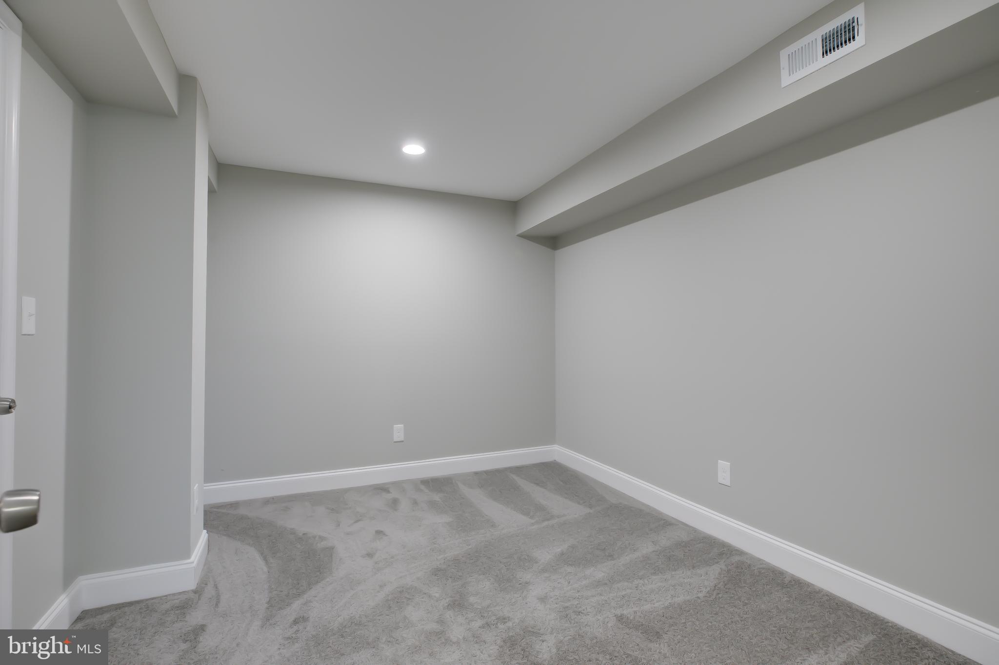 BELAIR-EDISON - Residential