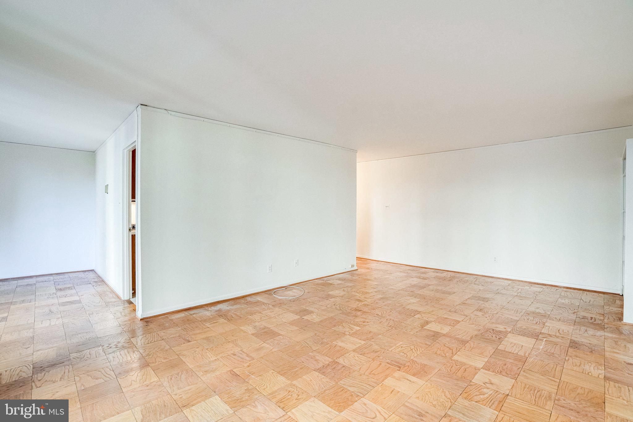 FRIENDSHIP HEIGHTS - Residential Lease