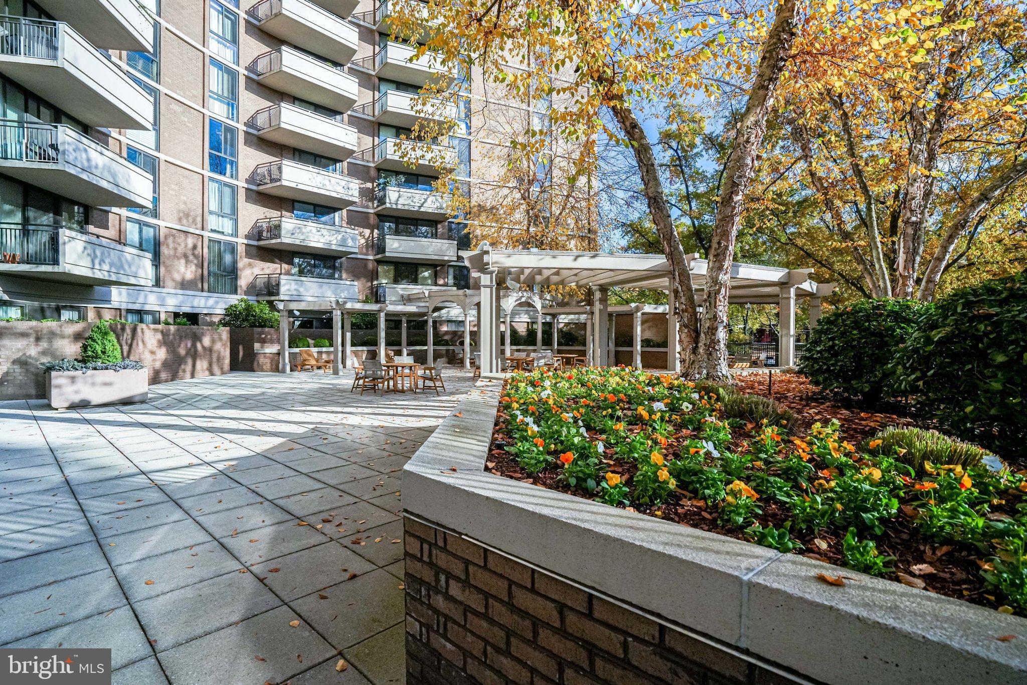 FRIENDSHIP HEIGHTS - Residential Lease