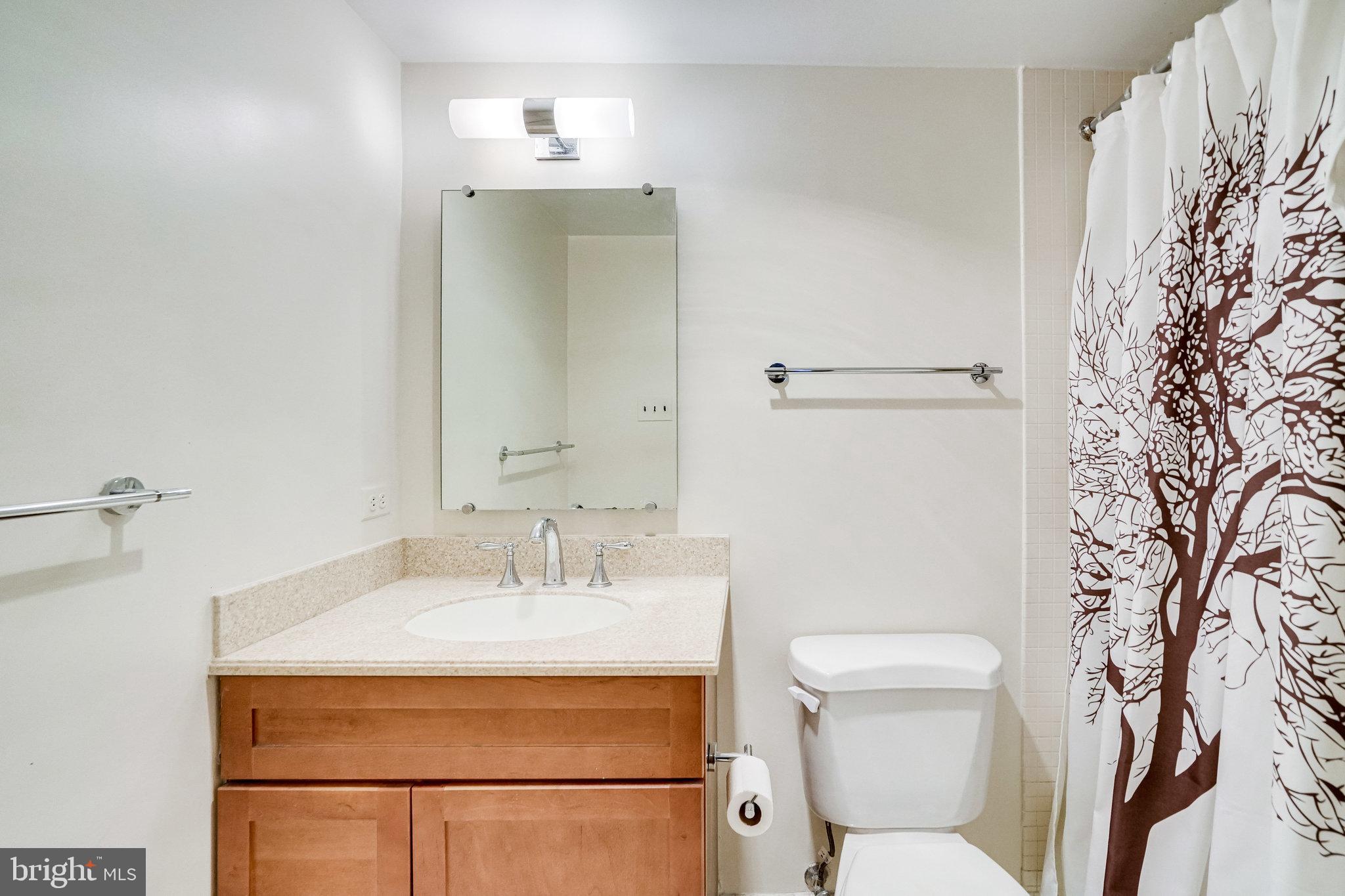 FRIENDSHIP HEIGHTS - Residential Lease