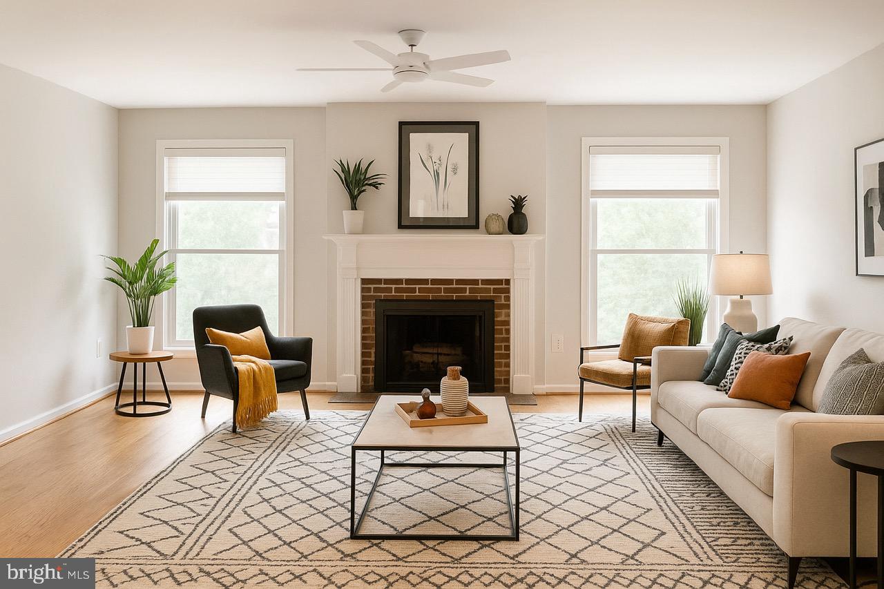 SUMNER SQUARE - Residential