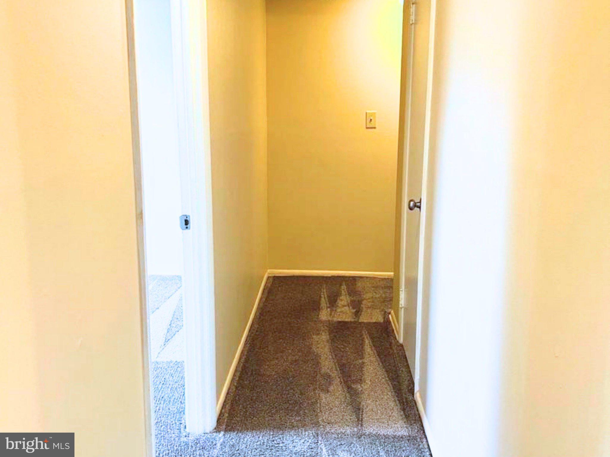 SWANN HILL CONDOMINIUMS - Residential