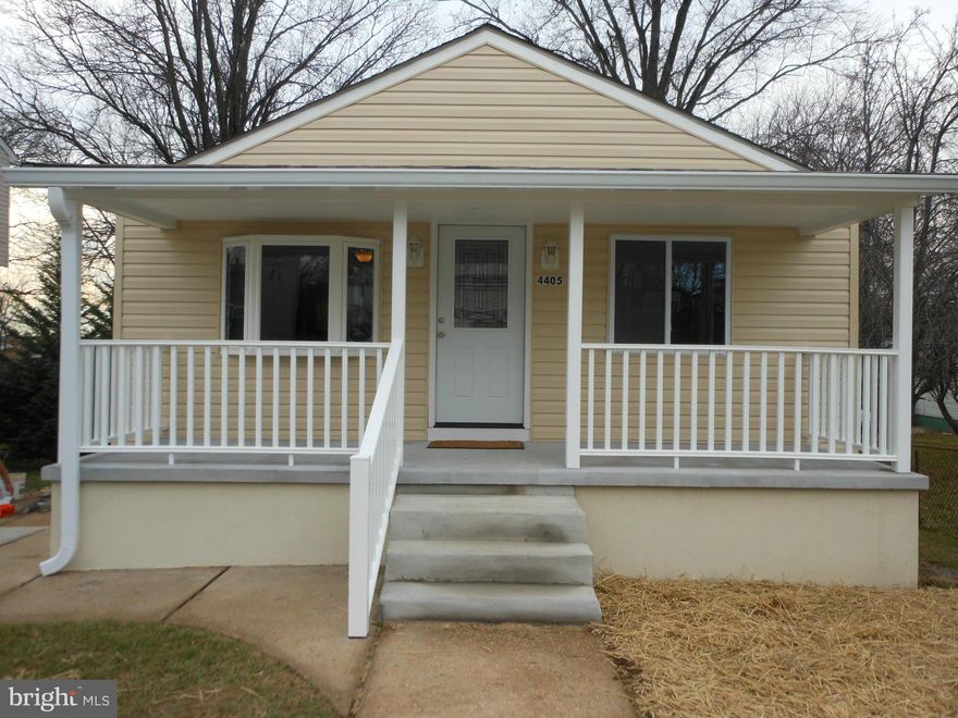 Complete Rehab, located on a dead end street in Fullerton area. 3 BR, 3rd BR in lower level. Fenced yard. All new appliances, NEW HVAC, NEW Windows, NEW Siding maintenance free exterior. Custom tile, Crown molding. 21x10 foot screened deck with an additional 11X10 uncovered deck great space for entertaining.  Close to schools, shopping, public transportation & 695.
