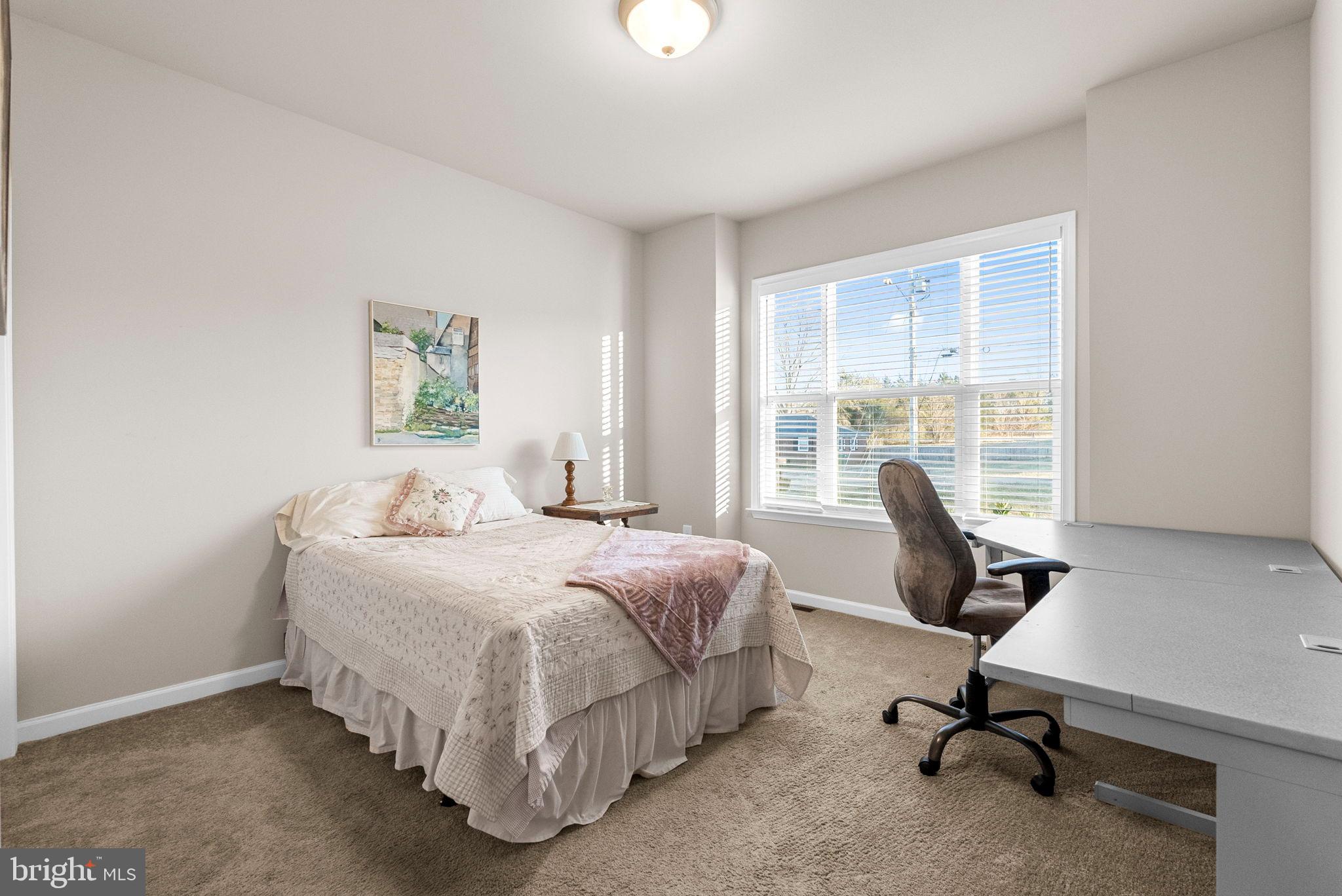 GREEN ACRES - Residential