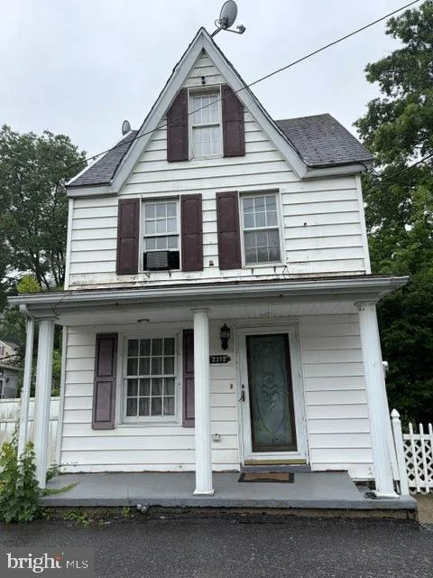 2312 Water Street, Mahanoy Plane, PA, 17949