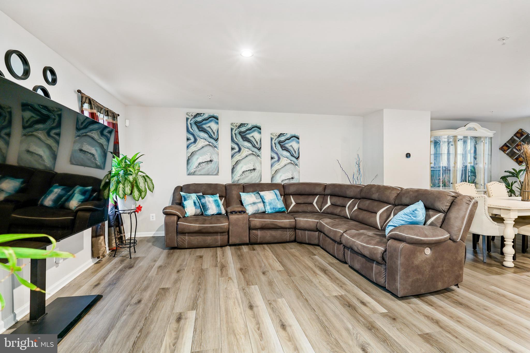 RIDGELY FOREST - Residential