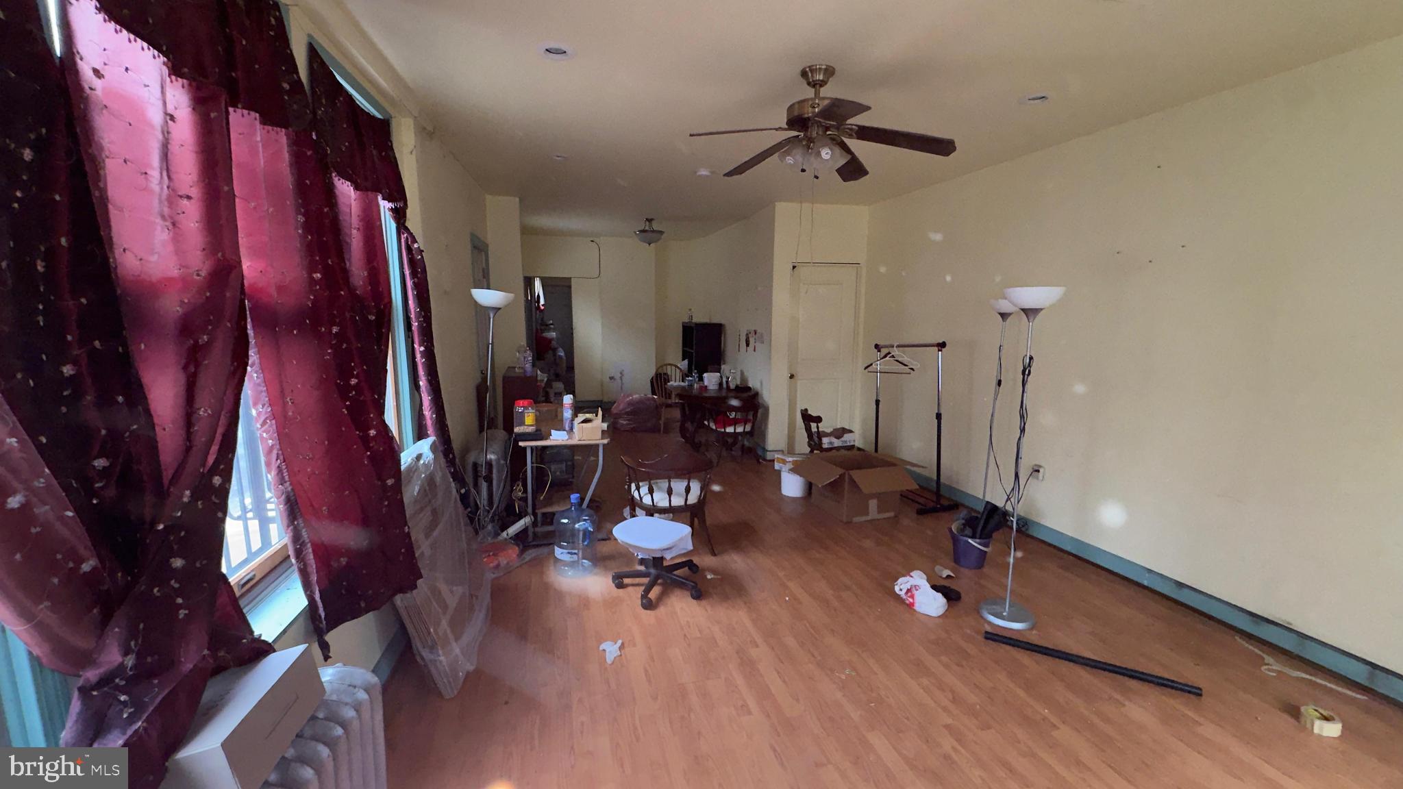 PASSYUNK SQUARE - Residential