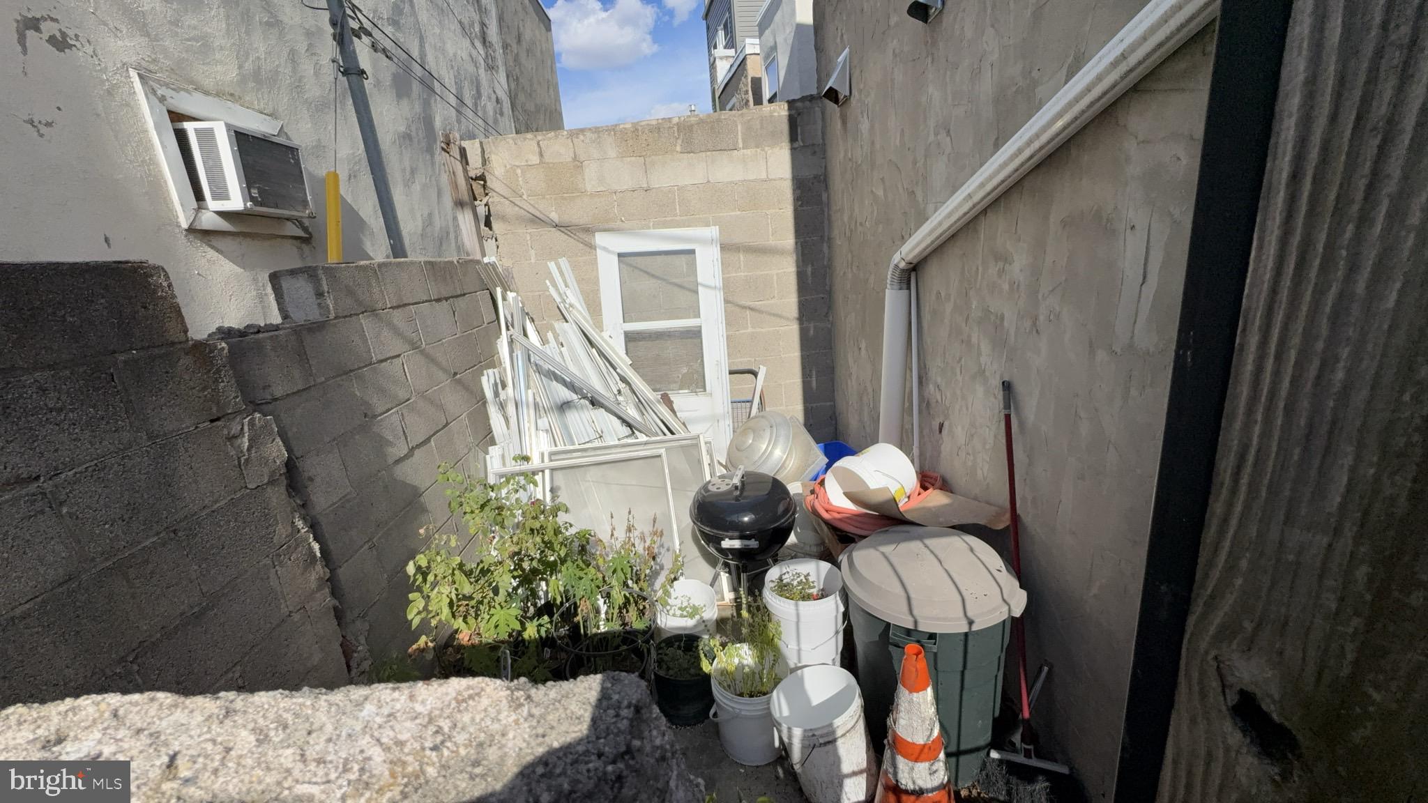 PASSYUNK SQUARE - Residential