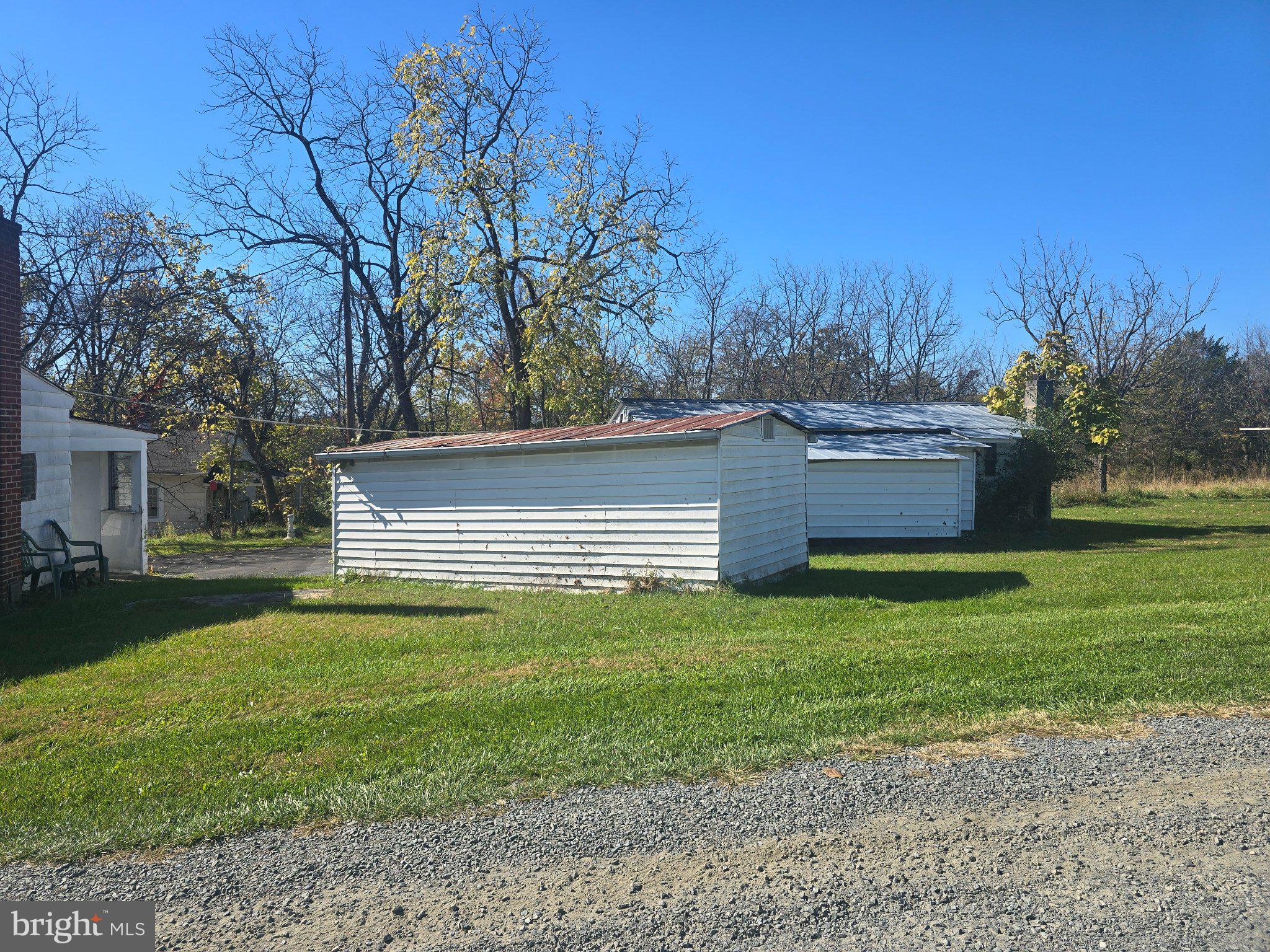 1785 BERRYVILLE PIKE